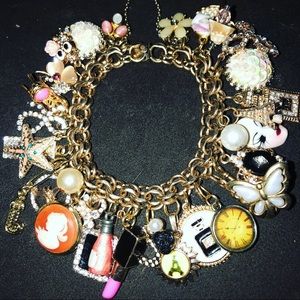 ❤️Charmed By Bliss💕